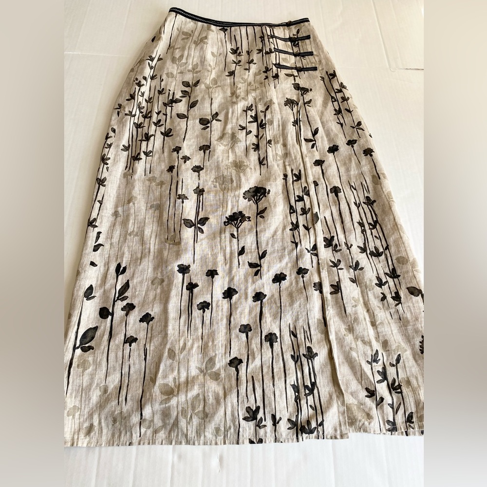 J. Jill Linen Midi Wrap Skirt Floral Print Size 4 – Excellent Condition